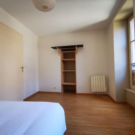 Charmant T2, Proche Gare Apartment Виен Екстериор снимка