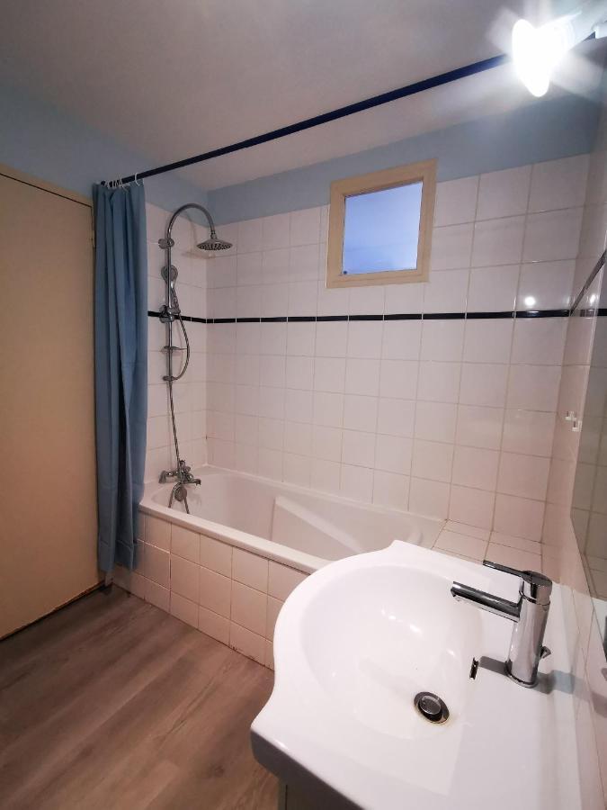 Charmant T2, Proche Gare Apartment Виен Екстериор снимка